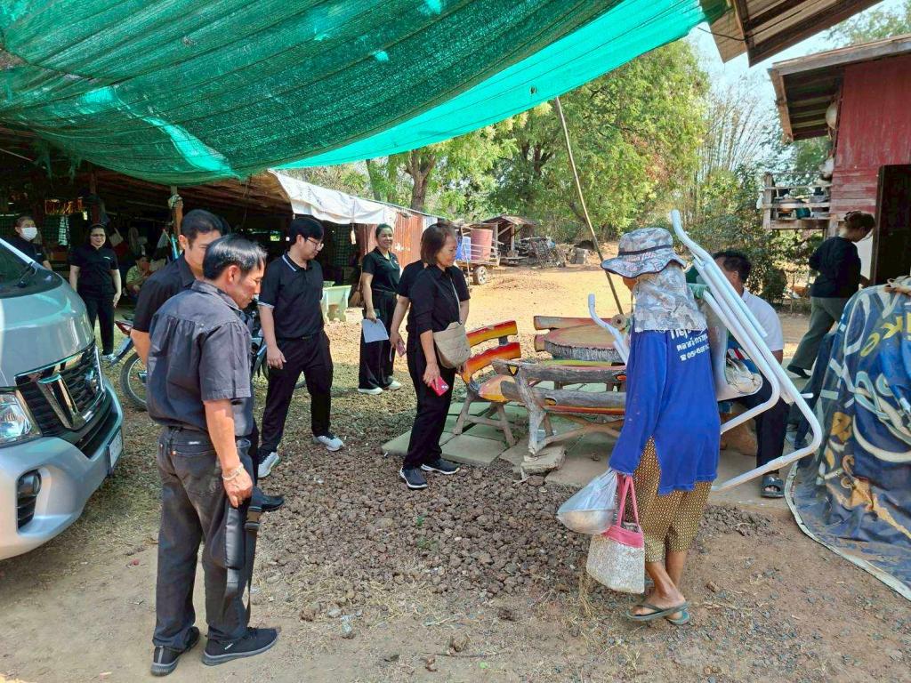 “พิจิตร พ้นจน”