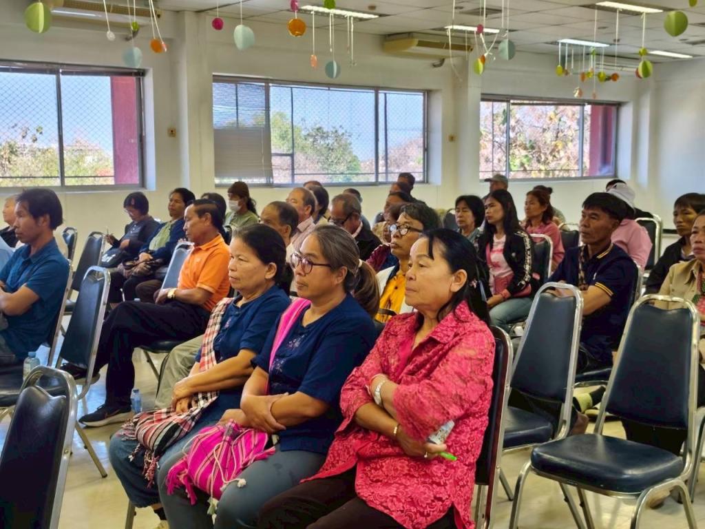 “DIPROM Center 3” เปิดบ้านดีพร้อม ต้อนรับคณะศึกษาดูงาน กลุ่มเกษตรแปลงใหญ่  จ.กำแพงเพชร เสริมสร้างความรู้การเพิ่มมูลสินค้าเกษตร “ทุเรียน-ลำไย” ภายใต้นโยบายดีพร้อมคอมมูนิตี้ (DIPROM Community)