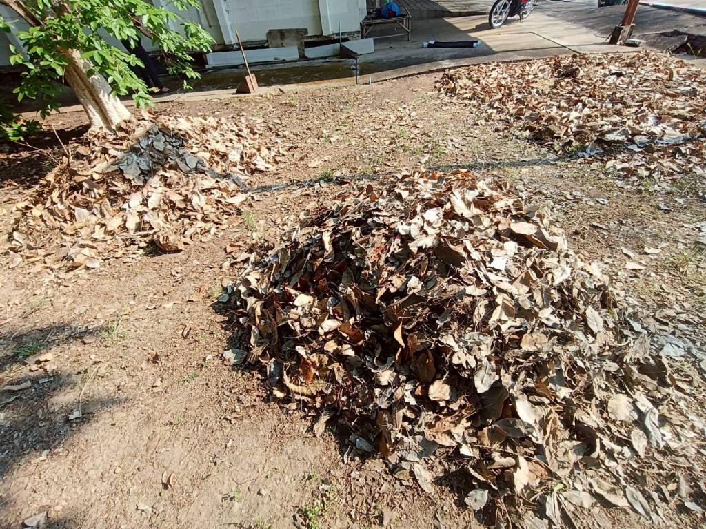 “ดีพร้อม 3 เสริมสร้างคุณธรรม จริยธรรม  ปรับพื้นที่ให้น่าอยู่  ส่งเสริมปรัชญาเศรษฐกิจพอเพียง”