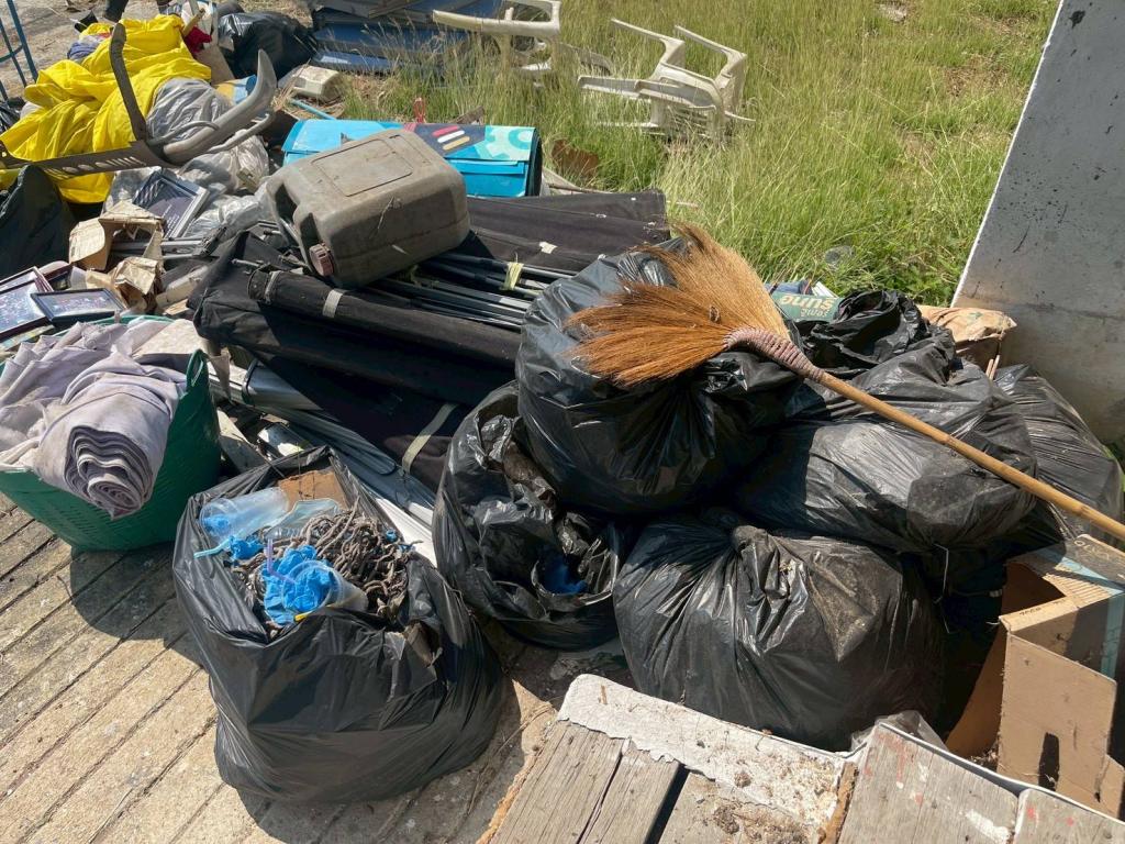 “ดีพร้อม 3 เสริมสร้างคุณธรรม จริยธรรม  ปรับพื้นที่ให้น่าอยู่  ส่งเสริมปรัชญาเศรษฐกิจพอเพียง”