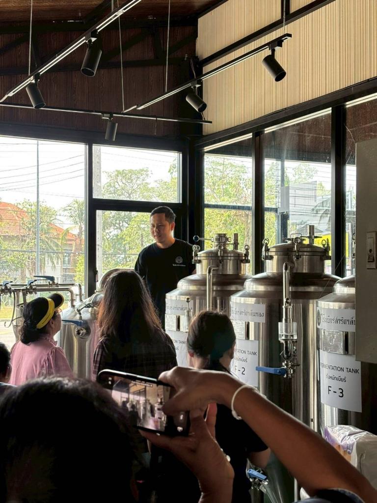 ดีพร้อม 3 จุดประกายไอเดียต่อยอดผู้ประกอบการวิสาหกิจชุมชนด้วยนวัตกรรมและความคิดสร้างสรรค์