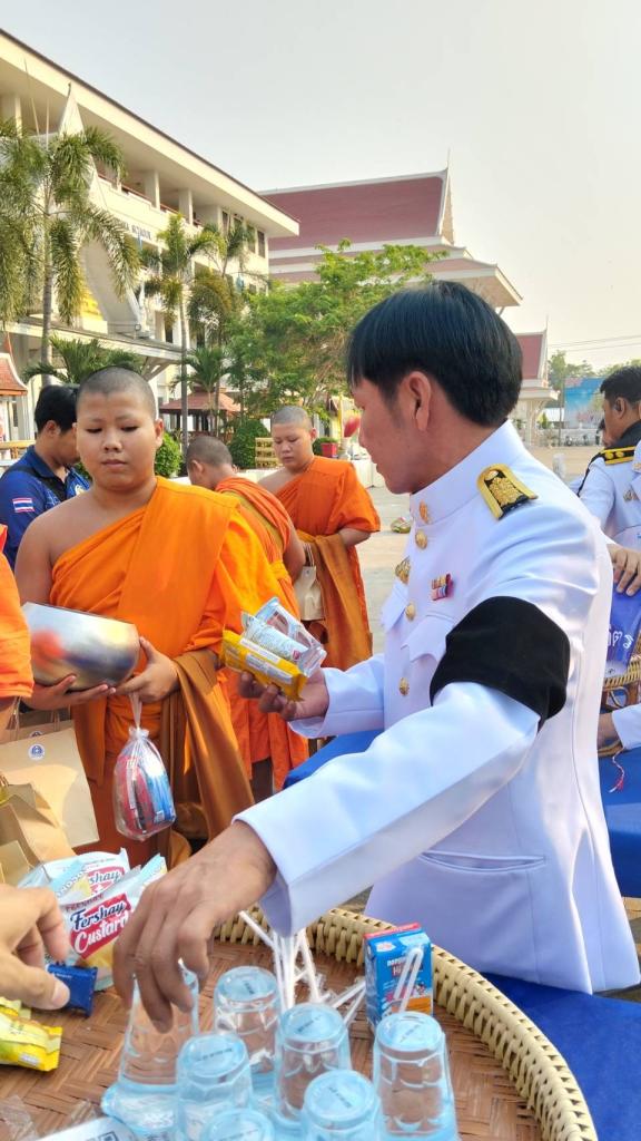 ร่วมงานรัฐพิธีเนื่องในวันที่ระลึกพระบาทสมเด็จพระพุทธยอดฟ้าจุฬาโลกมหาราช และวันมหาจักรีบรมราชวงศ์