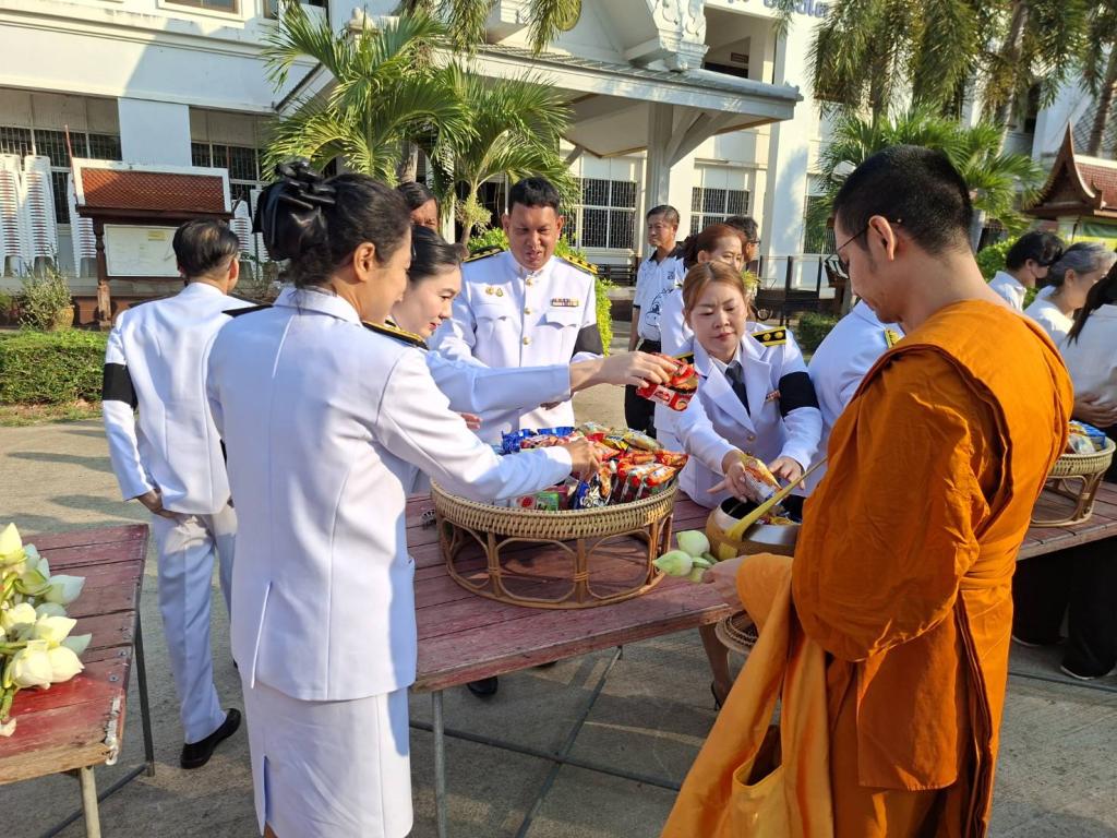 ร่วมน้อมสำนึกในพระกรุณาธิคุณ ถวายพระราชกุศล เนื่องในโอกาสวันคล้ายวันประสูติ สมเด็จพระเจ้าลูกยาเธอ เจ้าฟ้าทีปังกรรัศมีโชติ มหาวชิโรตตมางกูร สิริวิบูลยราชกุมาร วันที่ 29 เมษายน”