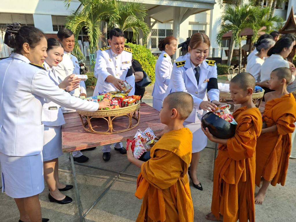 ร่วมน้อมสำนึกในพระกรุณาธิคุณ ถวายพระราชกุศล เนื่องในโอกาสวันคล้ายวันประสูติ สมเด็จพระเจ้าลูกยาเธอ เจ้าฟ้าทีปังกรรัศมีโชติ มหาวชิโรตตมางกูร สิริวิบูลยราชกุมาร วันที่ 29 เมษายน”