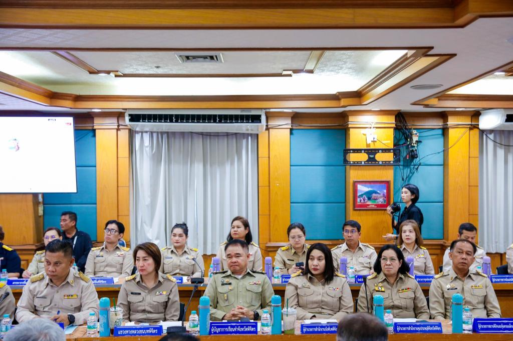 “ประชุมคณะกรมการจังหวัดและหัวหน้าส่วนราชการจังหวัดพิจิตร” วันที่ 29 เมษายน 2569