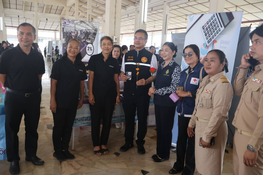 DIPROM CENTER 3 ออกหน่วยบริการประชาชน โครงการคลินิกเกษตรเคลื่อนที่ในพระราชานุเคราะห์สมเด็จพระบรมโอรสาธิราชฯ สยามมกุฎราชกุมาร และกิจกรรม "บำบัดทุกข์ บำรุงสุข สร้างรอยยิ้มให้ชาวพิจิตร" ณ อำเภอโพทะเล