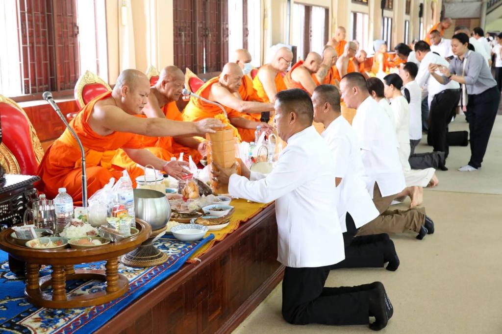 DIPROM CENTER 3 ร่วมทำบุญ ตักบาตร เนื่องในวันวิสาขบูชา 2569