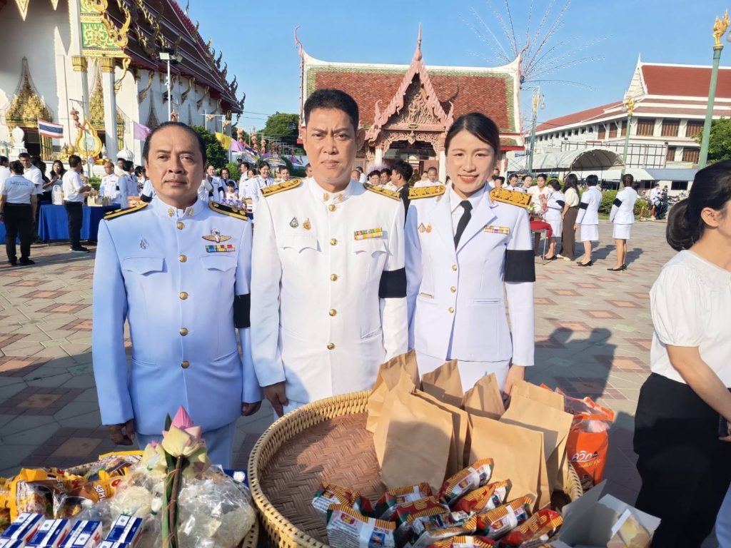 Diprom Center 3 เข้าร่วมพิธีเจริญพุทธมนต์ และทำบุญตักบาตร ถวายพระราชกุศล เนื่องในโอกาสพระราชพิธีมหามงคลเฉลิม พระชนมพรรษา 4 รอบ สมเด็จพระนางเจ้าฯ พระบรมราชินี 3 มิถุนายน 2569