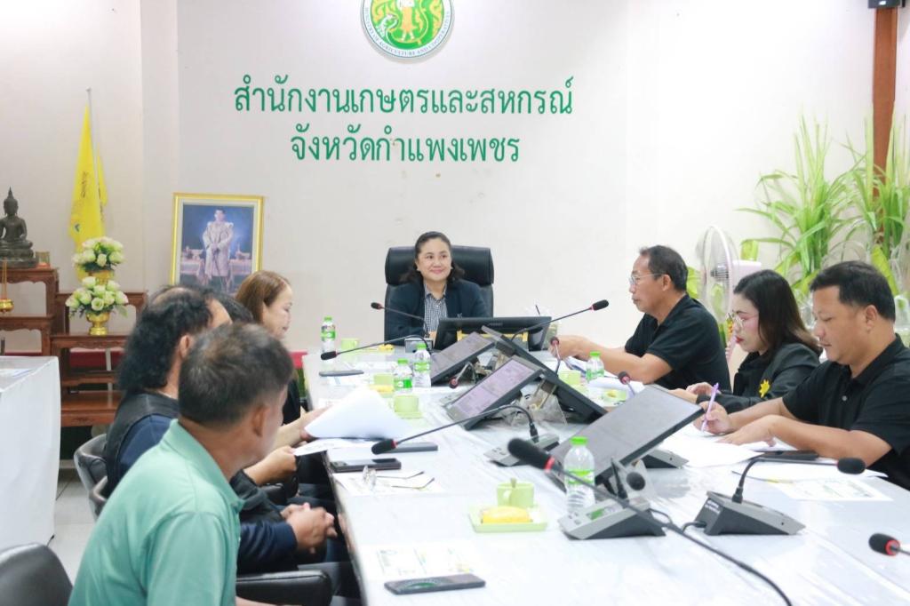 DIPROM Center 3 ลุยบูรณาการเชิงพื้นที่ ผนึกกำลัง สนง.เกษตรและสหกรณ์ จังหวัดกำแพงเพชร ดันสินค้าเกษตรและบริการสู่" ผลิตภัณฑ์มูลค่าสูง" หนุนเศรษฐกิจท้องถิ่นโตอย่างยั่งยืน
