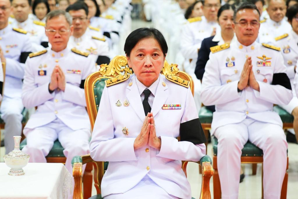 DIPROM CENTER 3 เข้าร่วมพิธีบำเพ็ญกุศลปัณรสมวาร (ครบ 15 วัน) อุทิศถวายเป็นพระกุศลแด่สมเด็จพระเจ้าลูกเธอ เจ้าฟ้าพัชรกิติยาภา นเรนทิราเทพยวดี กรมหลวงราชสาริณีสิริพัชร มหาวัชรราชธิดา