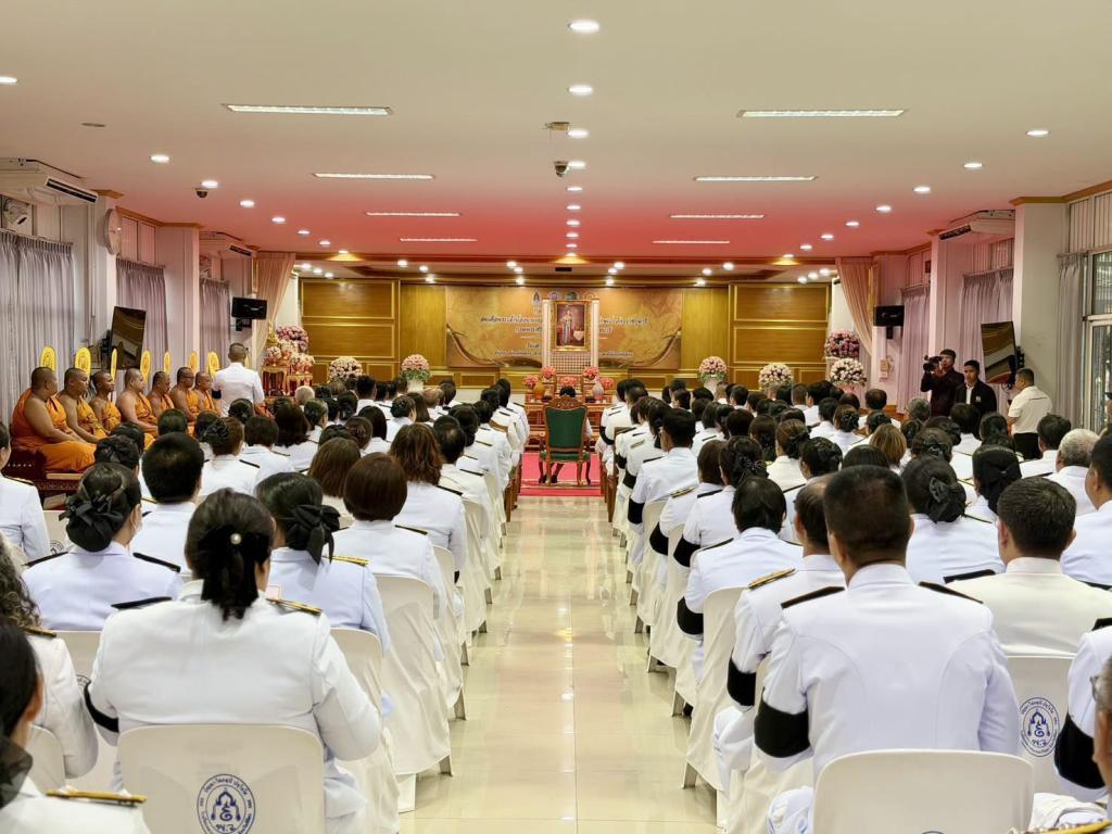 DIPROM CENTER 3 ร่วมน้อมสำนึกในพระมหากรุณาธิคุณ สมเด็จพระเจ้าน้องนางเธอ เจ้าฟ้าจุฬาภรณวลัยลักษณ์ อัครราชกุมารี กรมพระศรีสวางควัฒน วรขัตติยราชนารี เนื่องในวันคล้ายวันประสูติ
