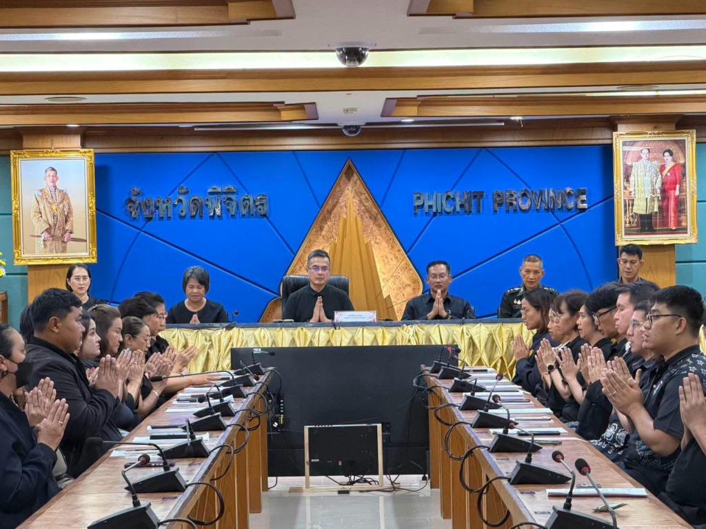DIPROM CENTER ๓ เข้าร่วมพิธีเจริญพระพุทธมนต์ และบำเพ็ญจิตตภาวนา ผ่านสื่ออิเล็กทรอนิกส์ เพื่อถวายเป็นพระราชกุศลฯ