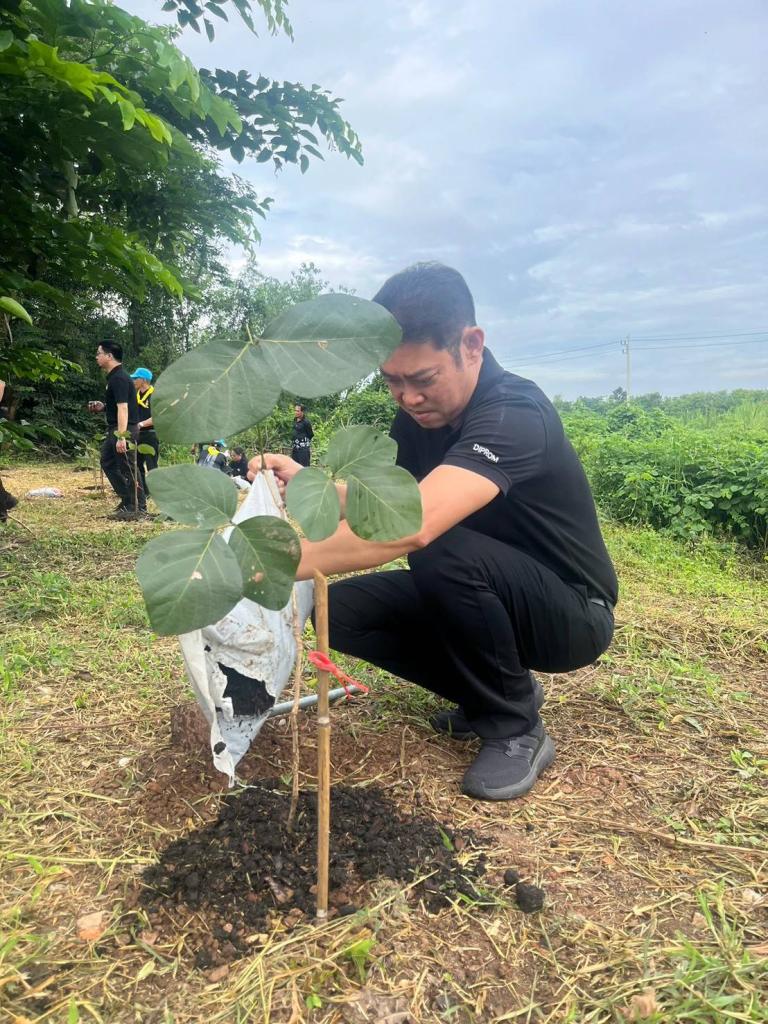 DIPROM CENTER 3 เข้าร่วมกิจกรรมปลูกต้นไม้ เนื่องในวันคล้ายวันพระราชสมภพ สมเด็จพระนางเจ้าสิริกิติ์ พระบรมราชินีนาถ พระบรมราชชนนีพันปีหลวง และวันแม่แห่งชาติ 12 สิงหาคม 2569
