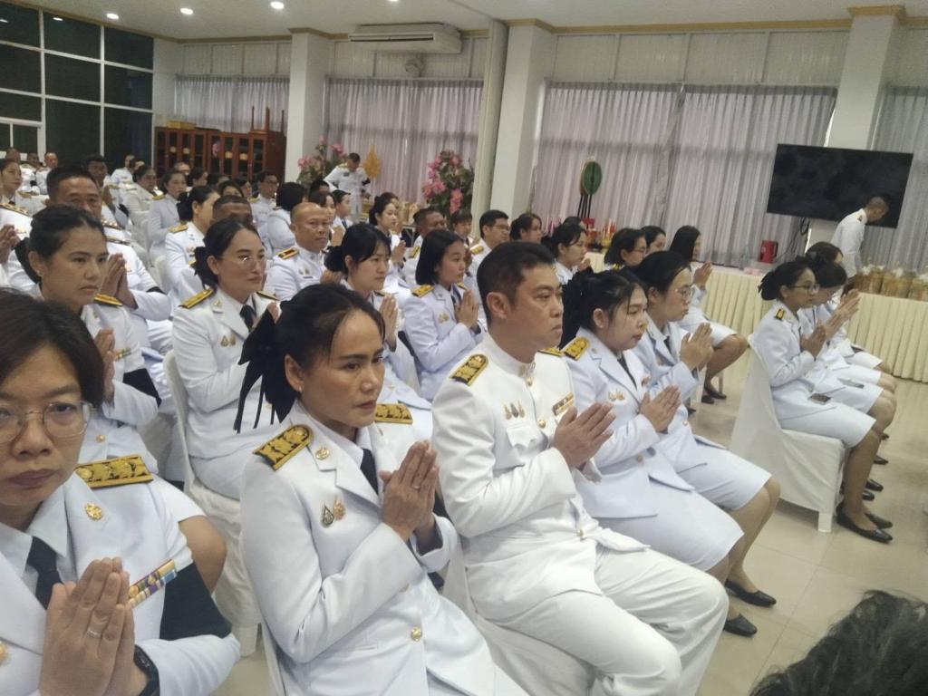 *DIPROM CENTER 3 เข้าร่วมพิธีบำเพ็ญกุศลและทำบุญตักบาตร ถวายเป็นพระกุศลแด่สมเด็จพระเจ้าลูกเธอ เจ้าฟ้าพัชรกิติยาภาฯ เนื่องในวาระครบ 100 วัน (สตมวาร) แห่งการสืีนพระชนม์*
