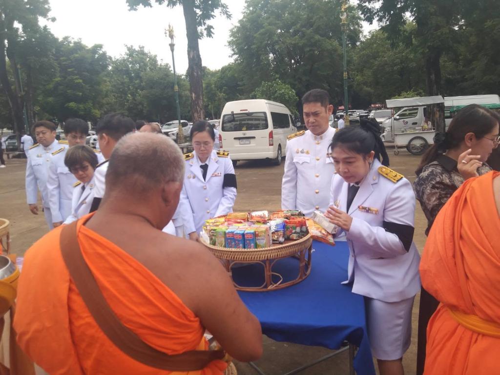 *DIPROM CENTER 3 เข้าร่วมพิธีบำเพ็ญกุศลและทำบุญตักบาตร ถวายเป็นพระกุศลแด่สมเด็จพระเจ้าลูกเธอ เจ้าฟ้าพัชรกิติยาภาฯ เนื่องในวาระครบ 100 วัน (สตมวาร) แห่งการสืีนพระชนม์*