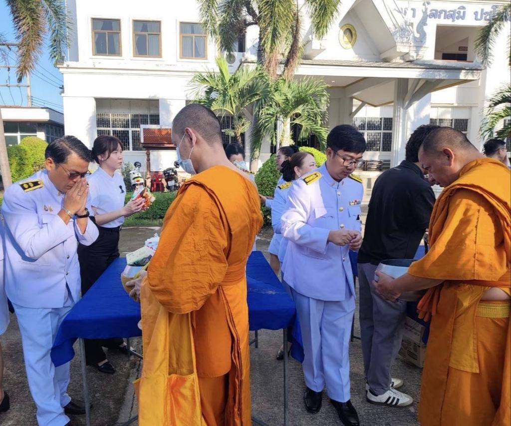 DIPROM CENTER 3 ร่วมพิธีวันคล้ายวันสวรรคต “พระบาทสมเด็จพระจอมเกล้าเจ้าอยู่หัว”