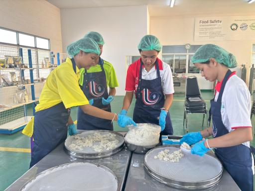 พลิกโฉม "เม็ดบัว" สู่โจ๊กกึ่งสำเร็จรูป DIPROM Center 3 หนุนศักยภาพอาชีวพิจิตร Up Skill การแปรรูปสินค้าเกษตรด้วยศูนย์ ITC